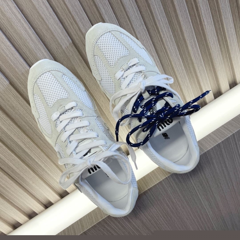 Miu Miu Casual Shoes